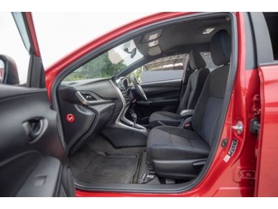 TOYOTA YARIS 1.2 E A/T ปี 2018 รูปที่ 10